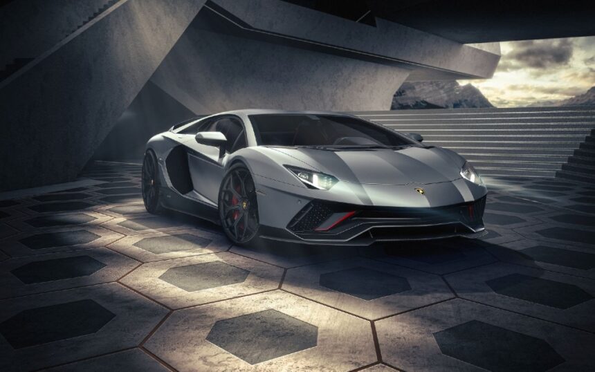 Lamborghini се сбогува с Aventador